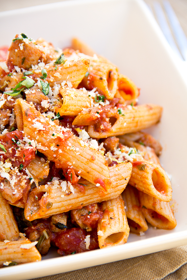 Chicken Sausage Pasta | thecozyapron.com