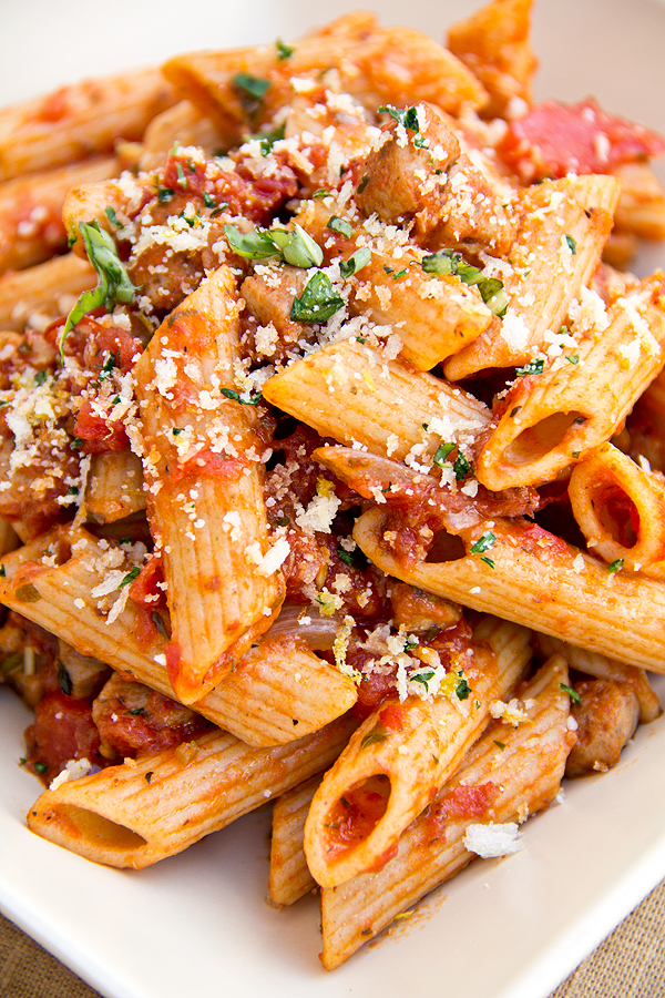 Chicken Sausage Pasta | thecozyapron.com