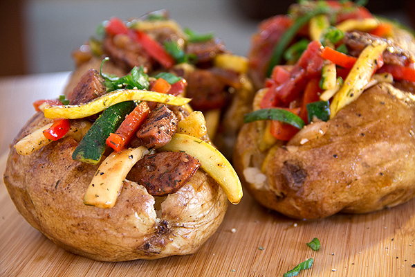 Stuffed Baked Potatoes | thecozyapron.com
