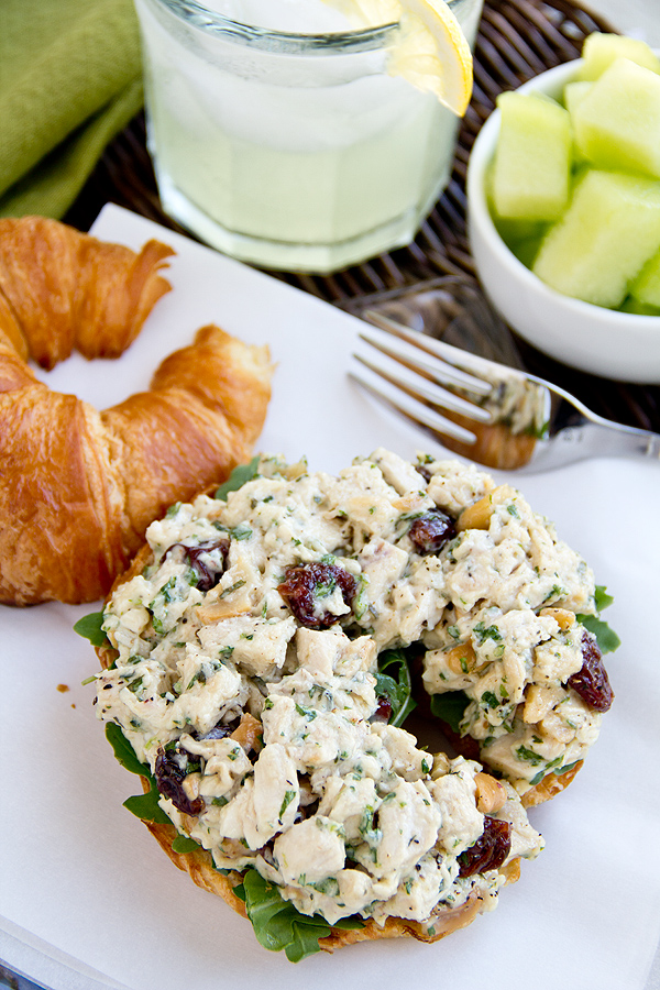 Open-Face Chicken Salad Sandwich | thecozyapron.com