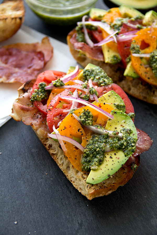 Avocado Toast | thecozyapron.com