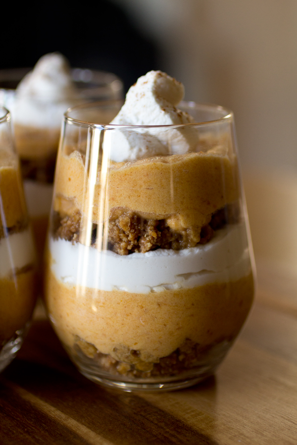 Pumpkin Parfaits | thecozyapron.com