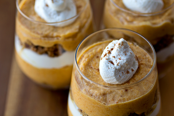 Pumpkin Parfaits | thecozyapron.com