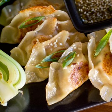 Chicken Potstickers | thecozyapron.com