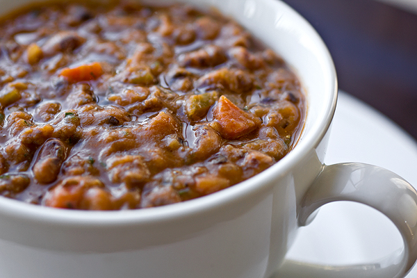 Black-Eyed Pea Soup | thecozyapron.com
