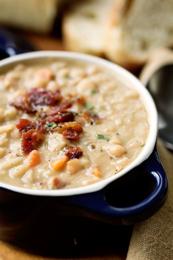 White Bean Soup | thecozyapron.com