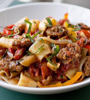 Italian Drunken Noodles | thecozyapron.com
