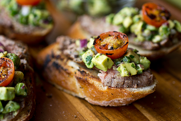 Crostini with Grilled Steak