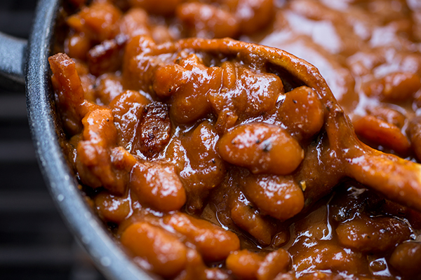Baked Beans | thecozyapron.com