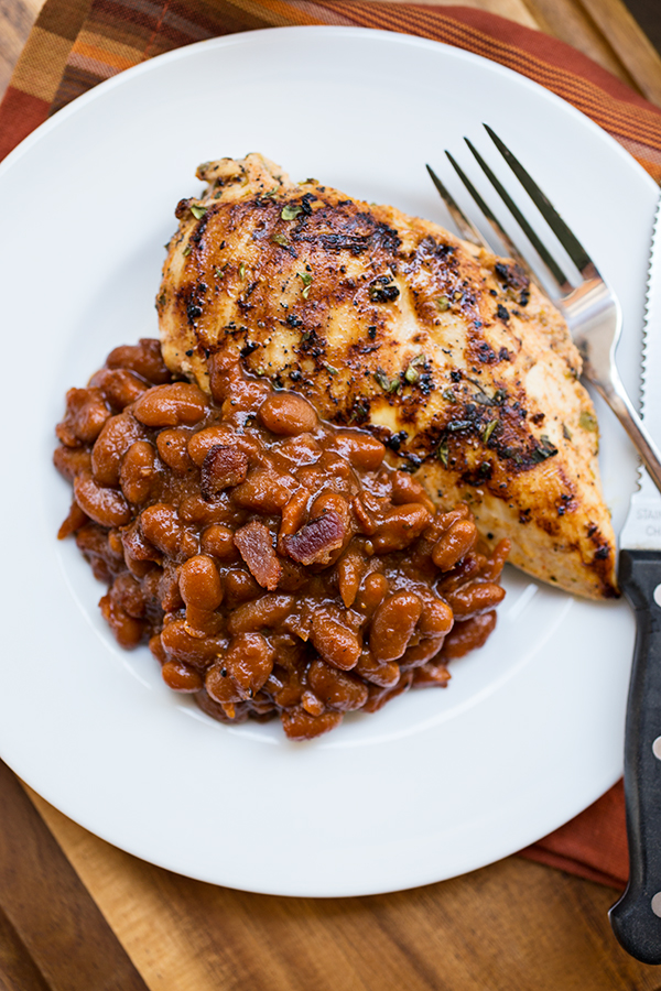 Baked Beans | thecozyapron.com