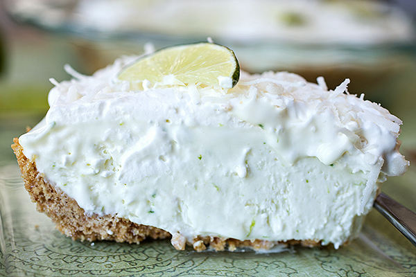 Coconut Lime Icebox Pie | thecozyapron.com