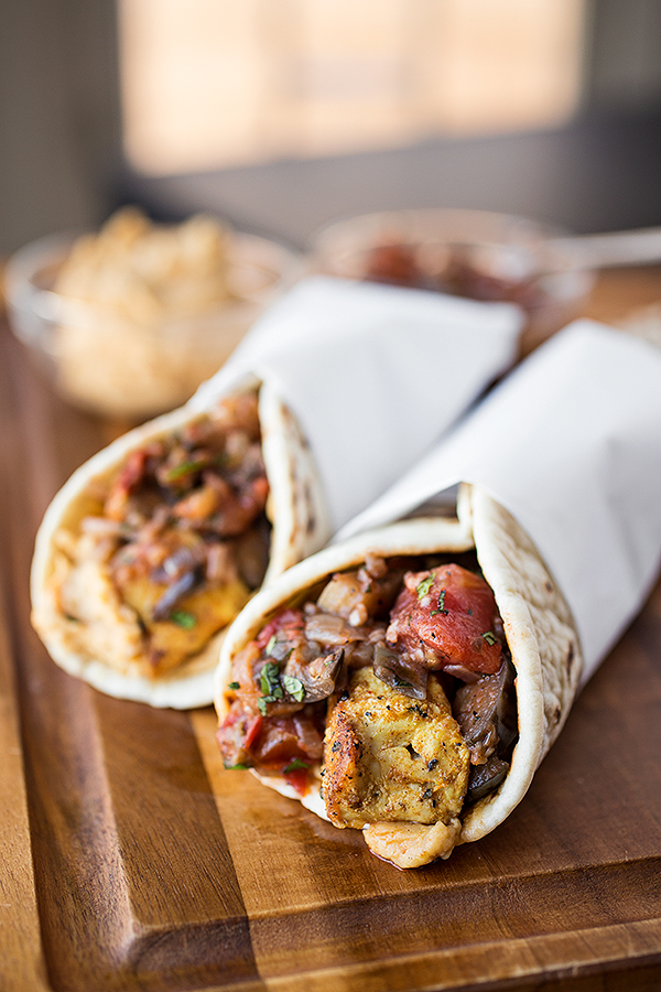 Moroccan Chicken Wrap | thecozyapron.com