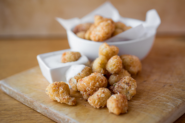 Fried Cauliflower | thecozyapron.com