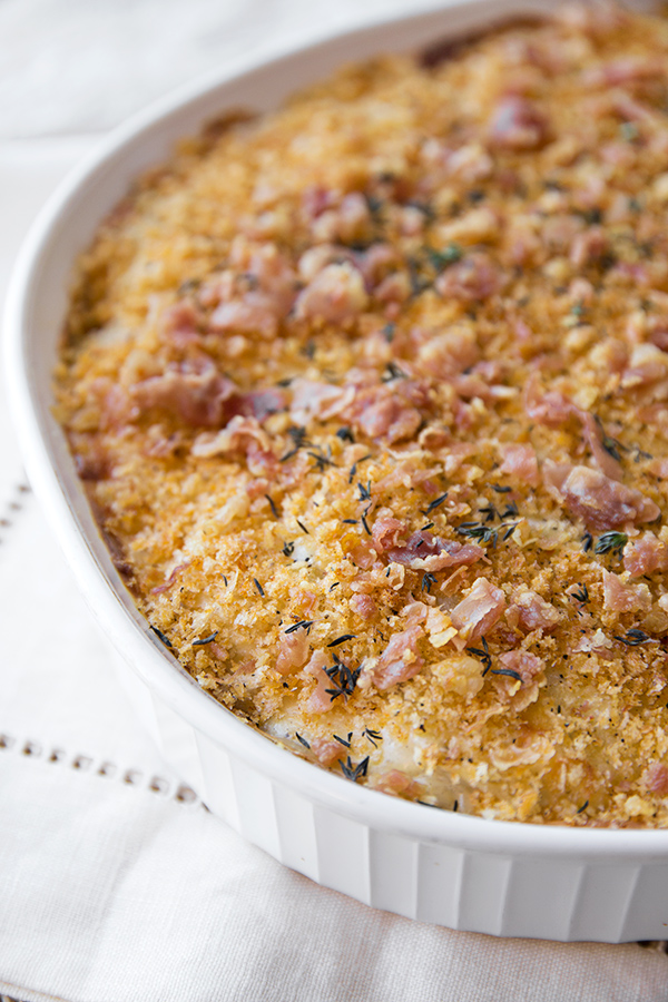 Potatoes au Gratin | thecozyapron.com