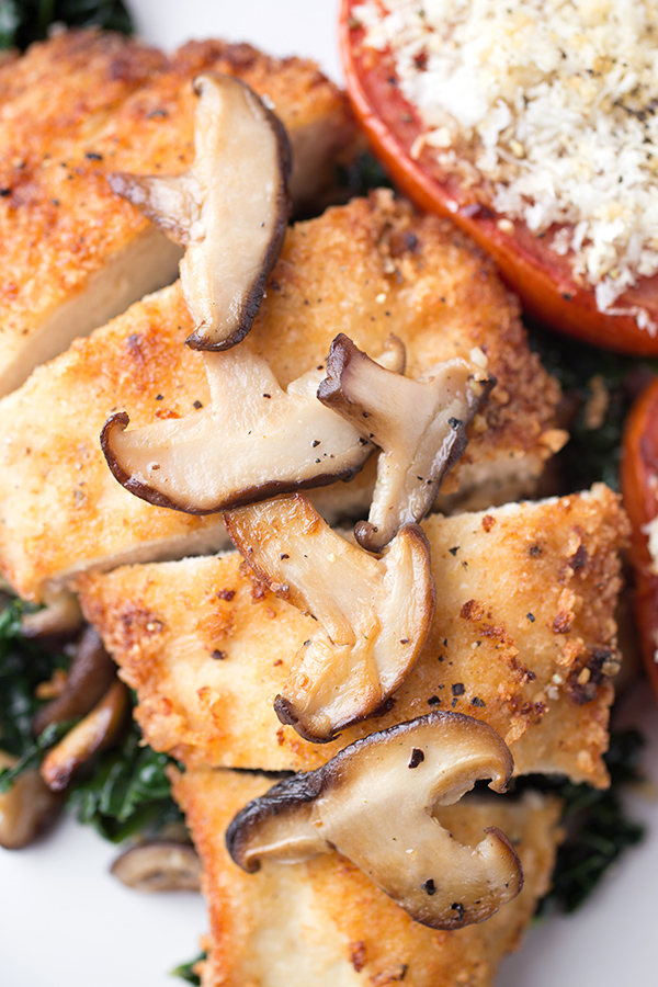 Pan Seared Chicken Breast | thecozyapron.com