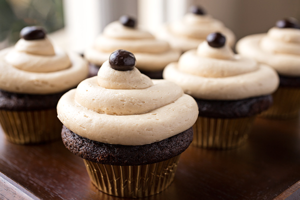 Irish Cream Coffee Cupcakes