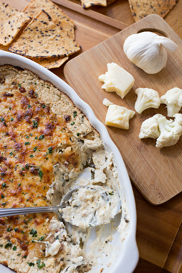 Cauliflower Dip | thecozyapron.com