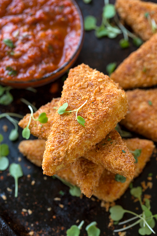 Crispy Tofu | thecozyapron.com