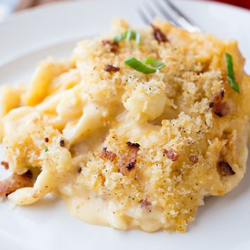 Cauliflower Mac n Cheese | thecozyapron.com