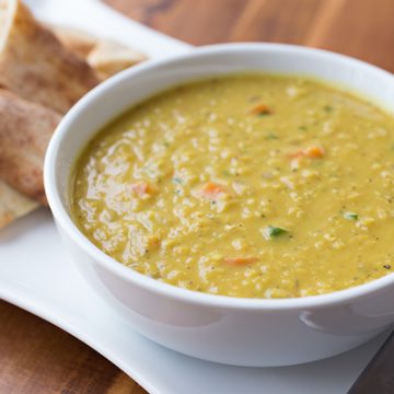 Curry Lentil Soup | thecozyapron.com