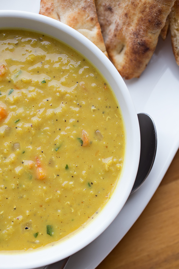 Curry Lentil Soup | thecozyapron.com