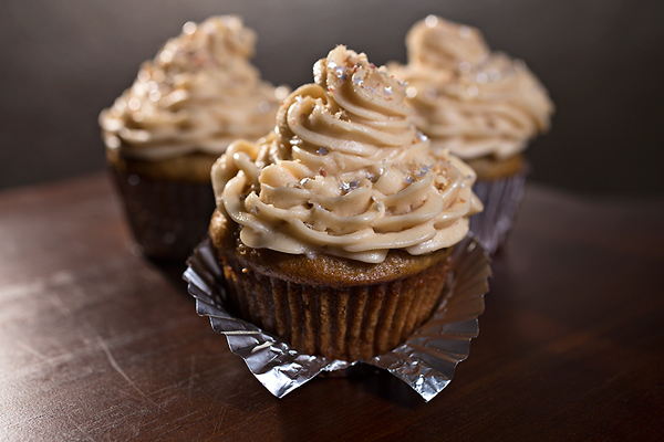 Banana Cupcakes with Peanut Butter Frosting
