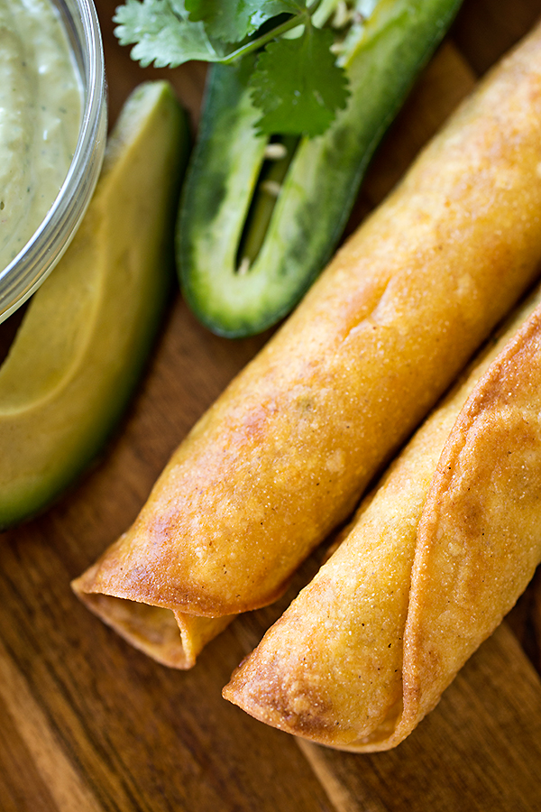 Chicken Taquitos | thecozyapron.com