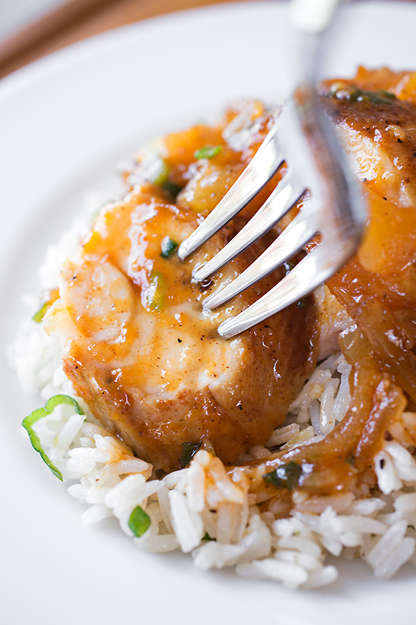 Apricot Chicken | thecozyapron.com