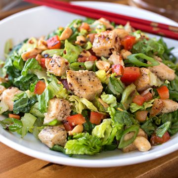 Kung Pao Chicken Salad | thecozyapron.com