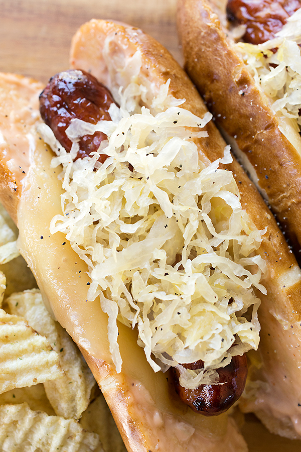 Reuben Roll with Sauerkraut and Russian Dressing | thecozyapron.com