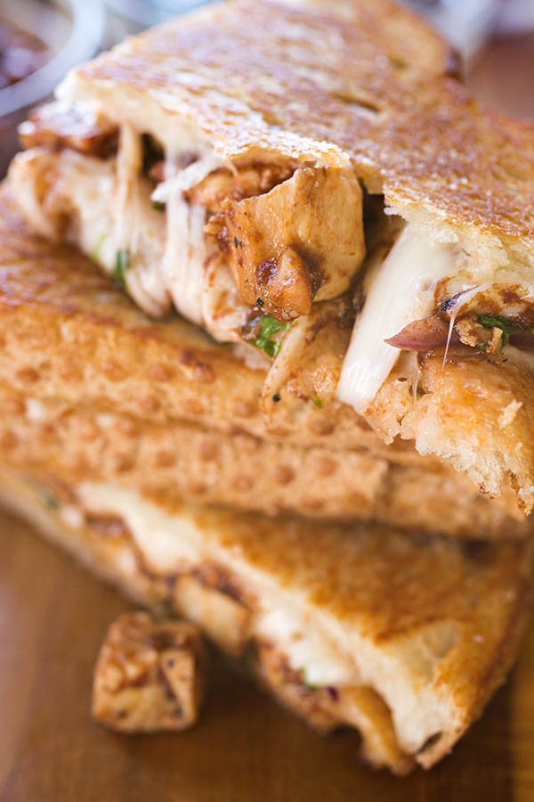 BBQ Chicken Grilled Cheese | thecozyapron.com