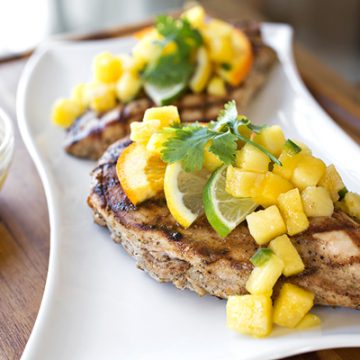 Citrus Chicken with Mango-Pineapple Salsa | thecozyapron.com
