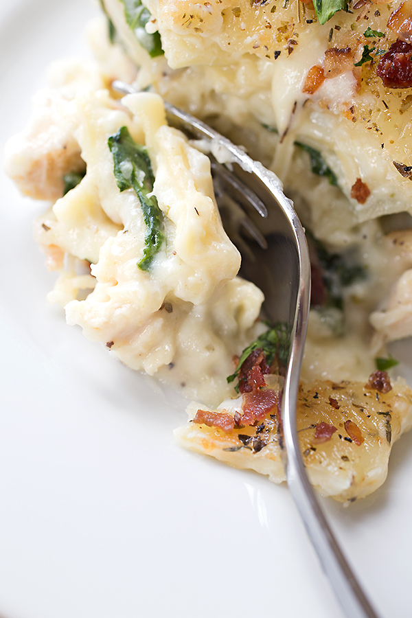 Spinach Lasagna | thecozyapron.com