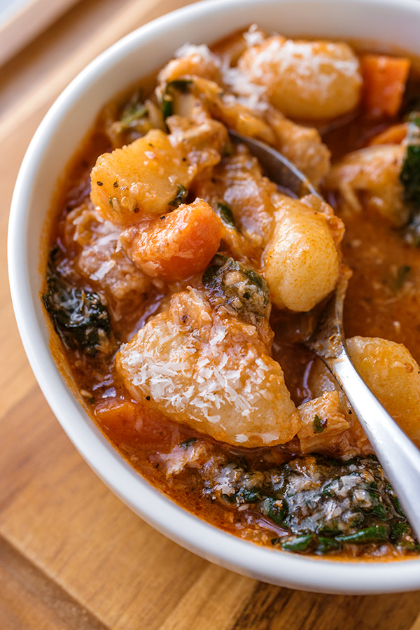 Italian Chicken and Autumn Veggie Soup | thecozyapron.com