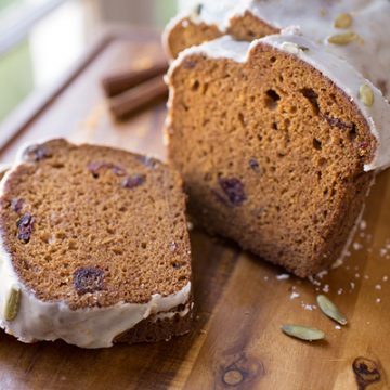 Pumpkin Patch Spice Bread | thecozyapron.com