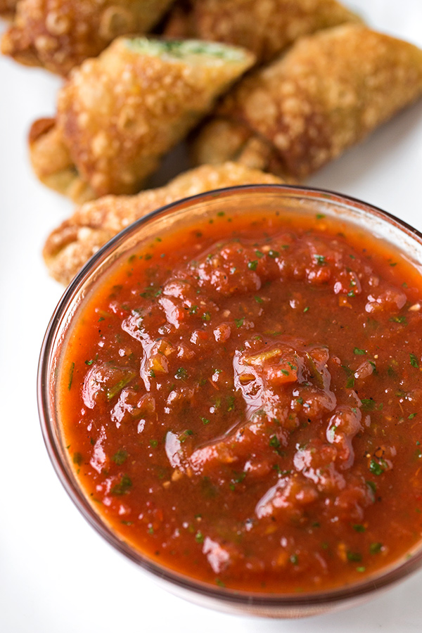 Red Pepper Salsa Dipping Sauce for Chicken Egg Rolls with Spinach | thecozyapron.com
