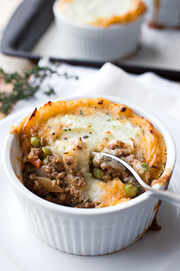 Shepherd's Pie | thecozyapron.com