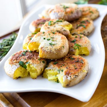 Smashed Potatoes with a Crispy Parmesan Crust | thecozyapron.com