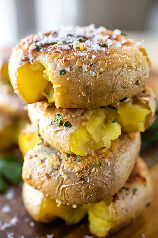 Smashed Potatoes with a Crispy Parmesan Crust | thecozyapron.com