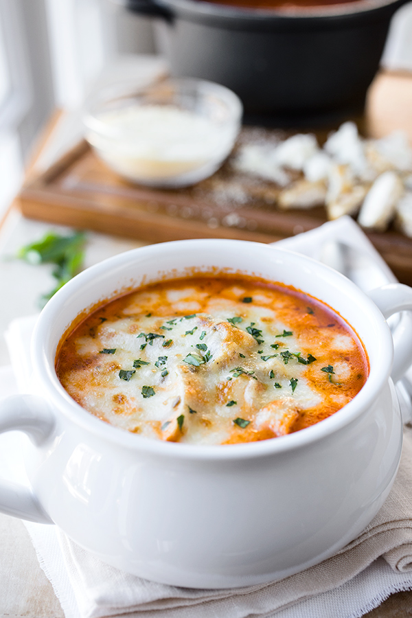 Chicken Parmesan Soup | thecozyapron.com