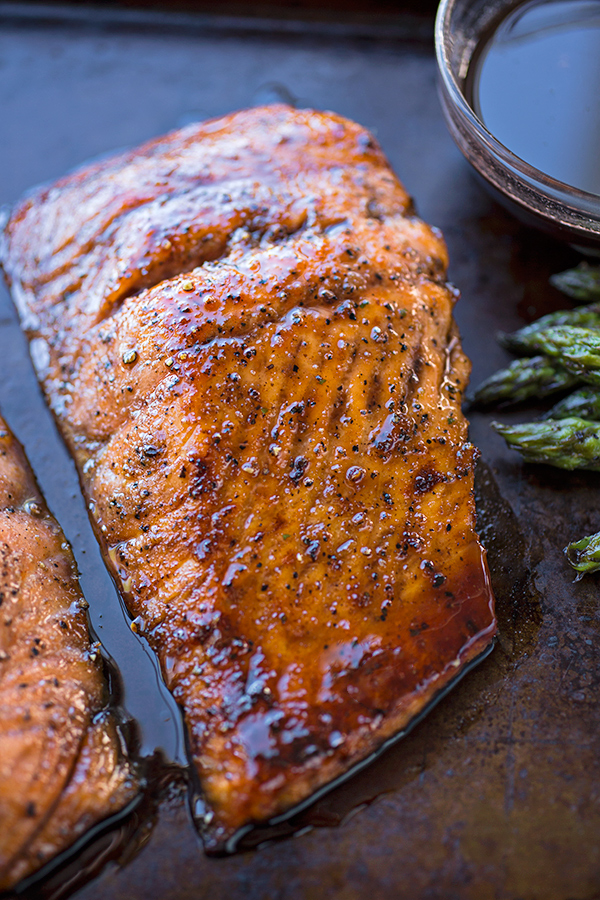 Bourbon Glazed Salmon | thecozyapron.com