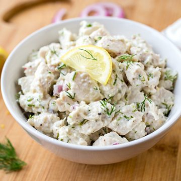 Lemon Chicken Salad | thecozyapron.com