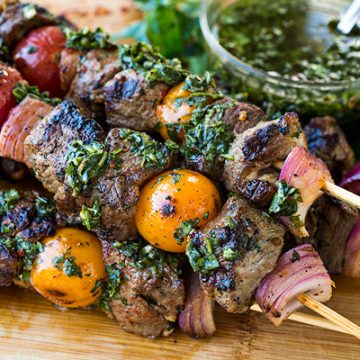 Steak Kabobs | thecozyapron.com