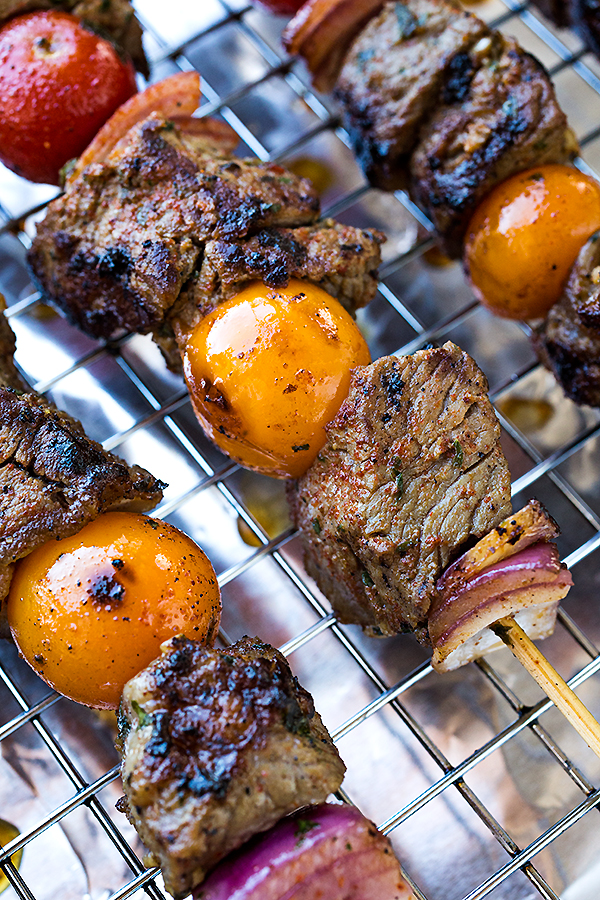 Steak Kabobs | thecozyapron.com