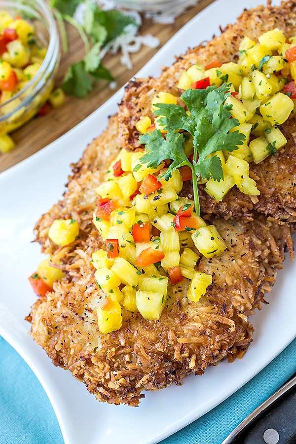 Coconut Chicken | thecozyapron.com