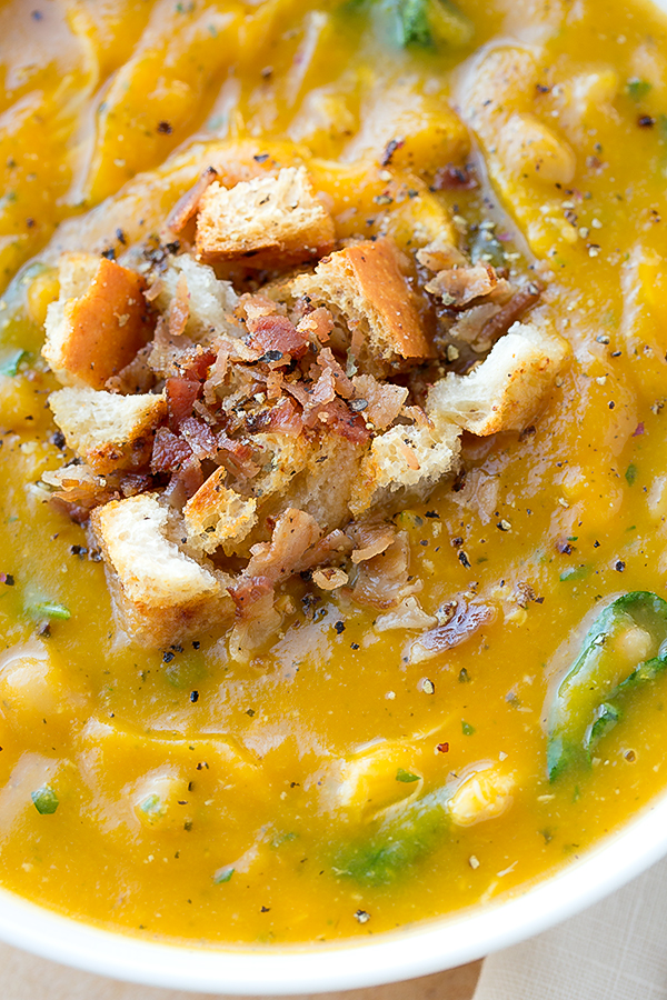 Butternut Squash Soup | thecozyapron.com