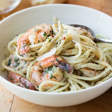 Shrimp Scampi | thecozyapron.com