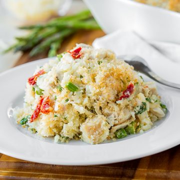 Chicken and Rice Casserole | thecozyapron.com