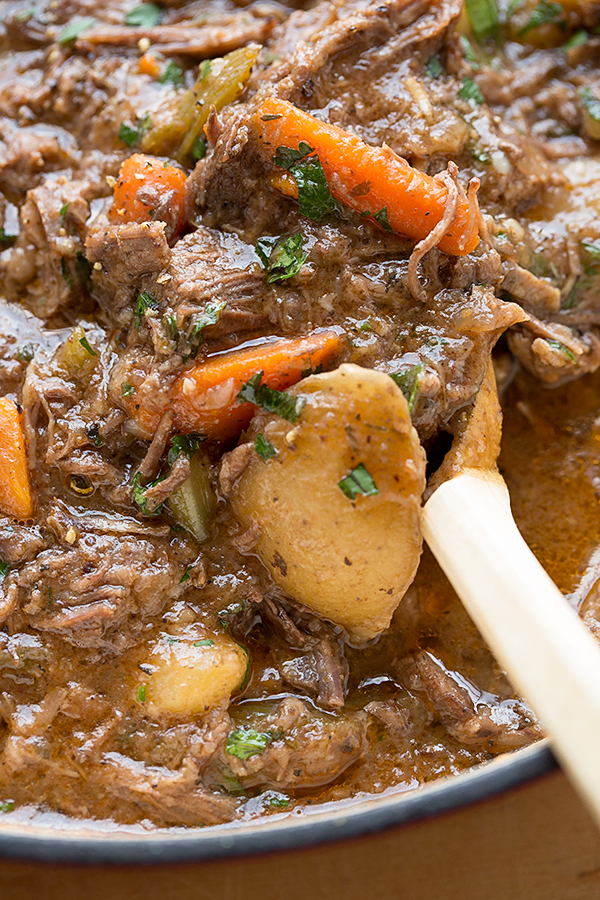 Pot Roast | thecozyapron.com