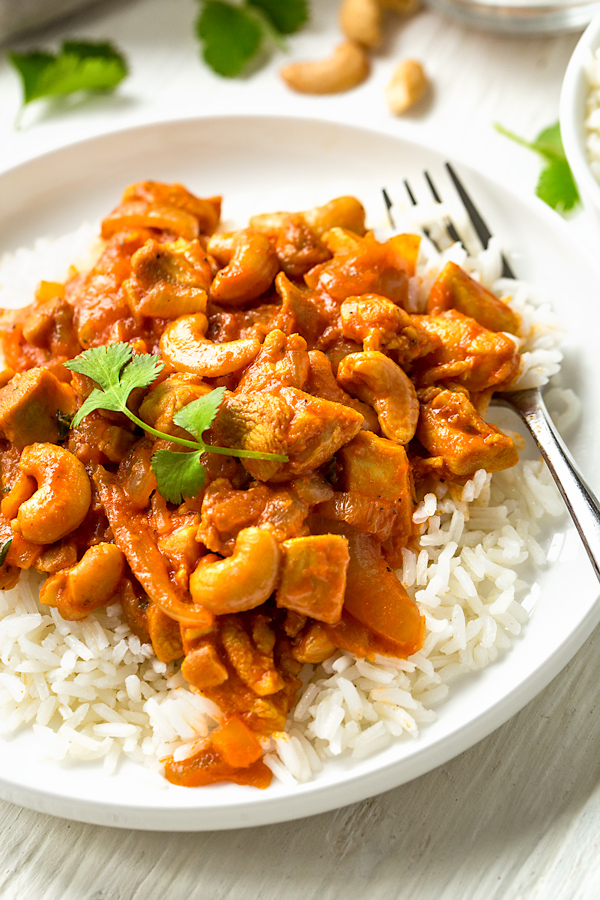 Cashew Chicken | thecozyapron.com
